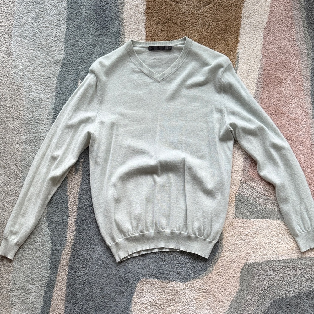 Light blue green turquoise cashmere V-Neck Sweater